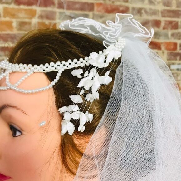 VTG Bridal Veil Wedding Tulle Pearl Band Tiered main image 4